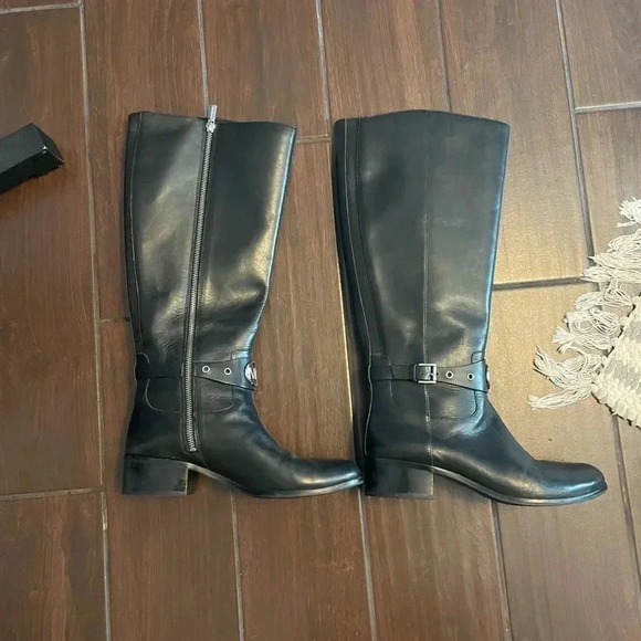 Michael Kors Black Leather Boots - Picture 6 of 12